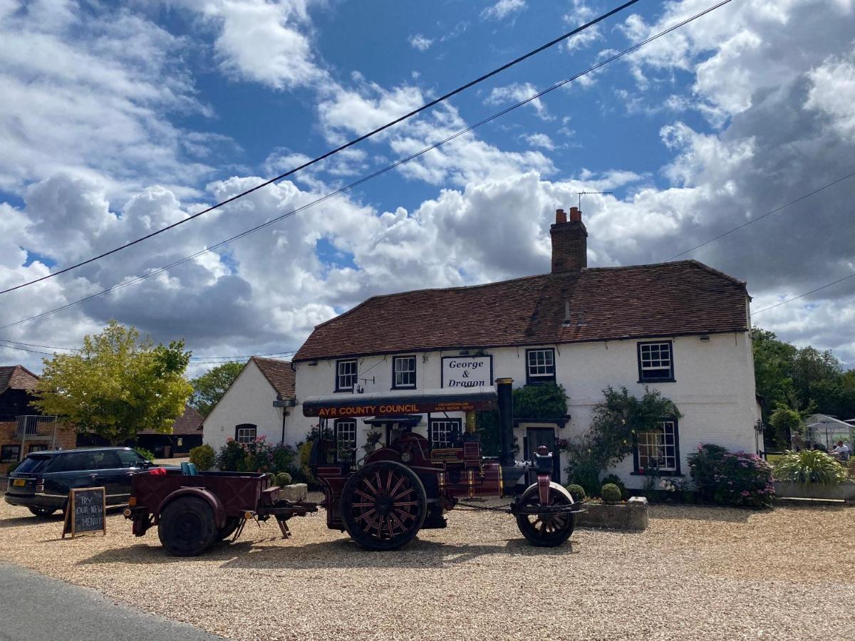 George & Dragon Country Pub & Hotel Wolverton Townsend Tadley Exterior photo