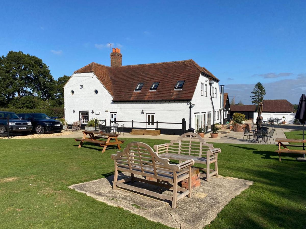 George & Dragon Country Pub & Hotel Wolverton Townsend Tadley Exterior photo