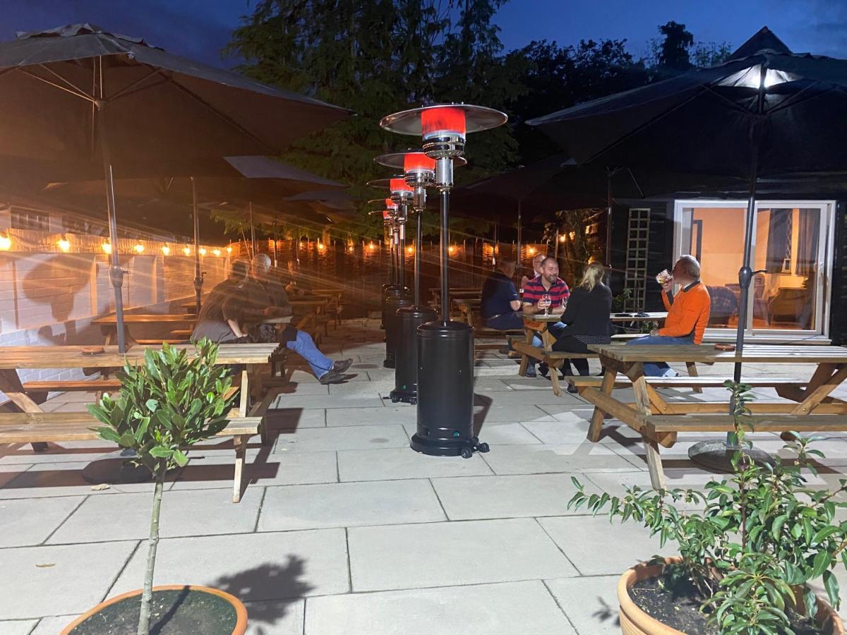 George & Dragon Country Pub & Hotel Wolverton Townsend Tadley Exterior photo