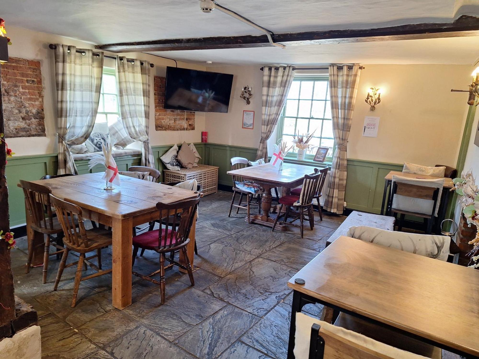 George & Dragon Country Pub & Hotel Wolverton Townsend Tadley Exterior photo