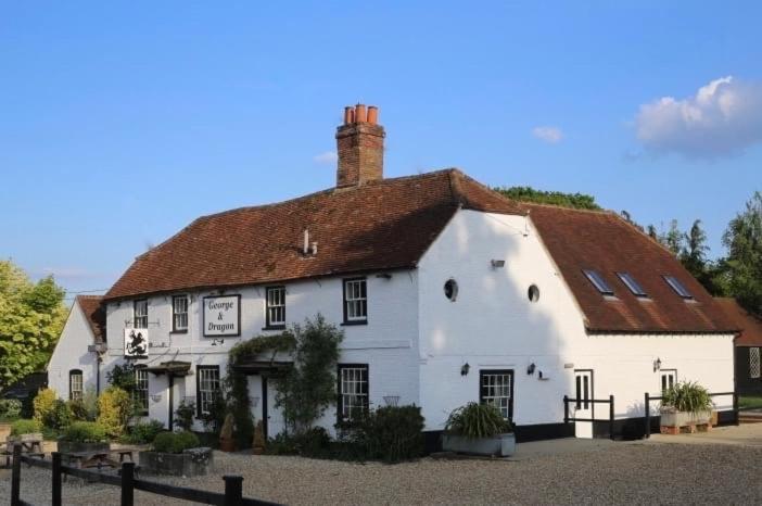 George & Dragon Country Pub & Hotel Wolverton Townsend Tadley Exterior photo